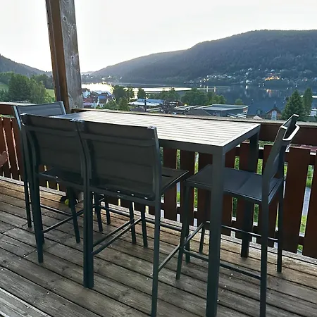 Avec Vue Apartament *